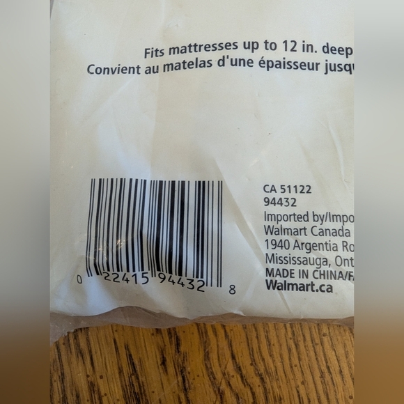 NWT MAINSTAYS Queen Fitted Vinyl Mattress Protector - Picture 6 of 7